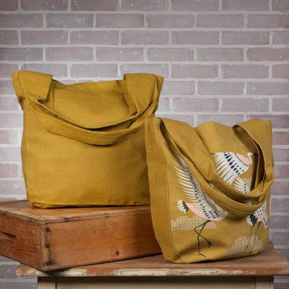 To + Fro Tote bag - Flight